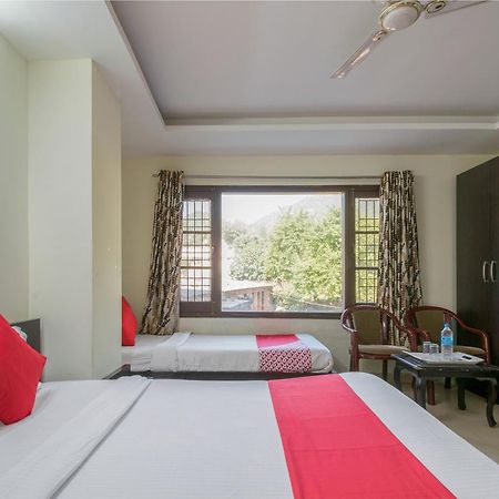 Oyo Hotel Triund Regency Katra  Kültér fotó