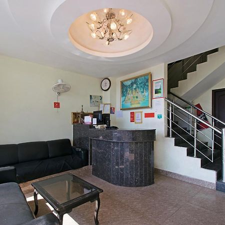 Oyo Hotel Triund Regency Katra  Kültér fotó