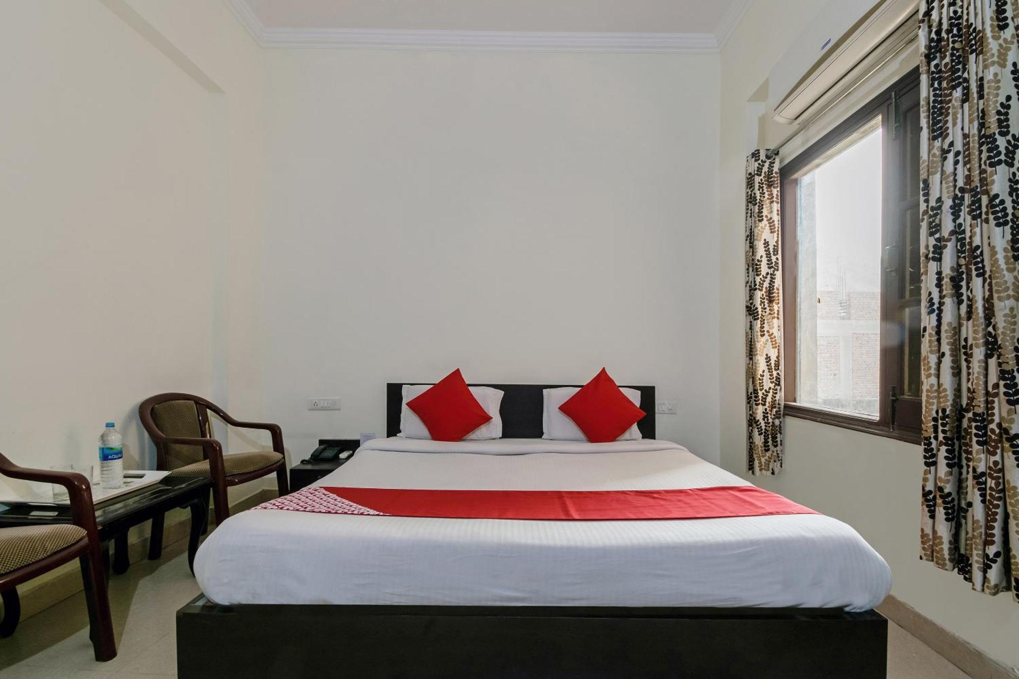 Oyo Hotel Triund Regency Katra  Kültér fotó