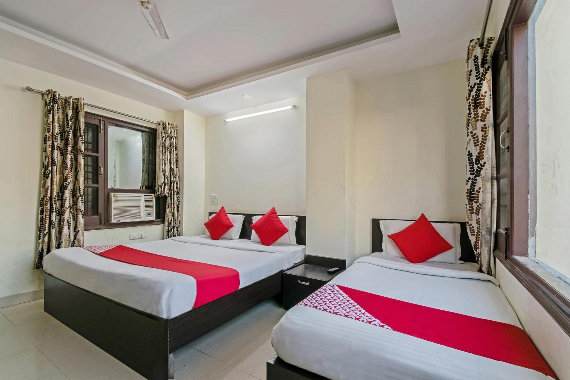 Oyo Hotel Triund Regency Katra  Kültér fotó